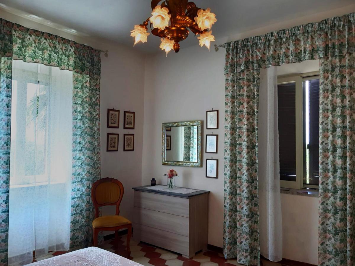 A Casa Di Carla Leilighet Terracina Eksteriør bilde